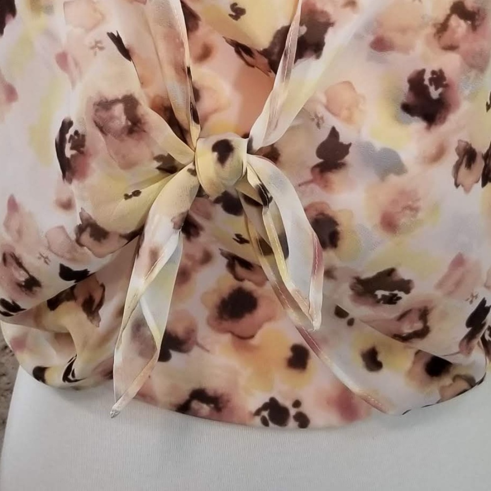 Gianni Bini Vic Crop Top - Picture 6 of 8
